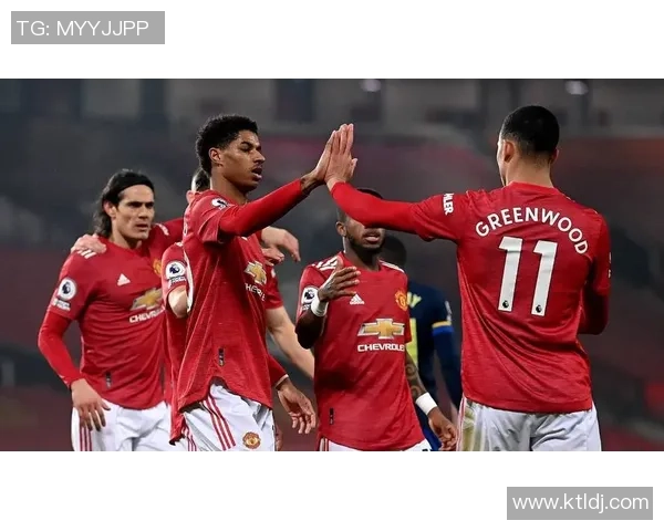 红魔沉浮：曼联“治标不治本”之困局，谁能拨开迷雾？